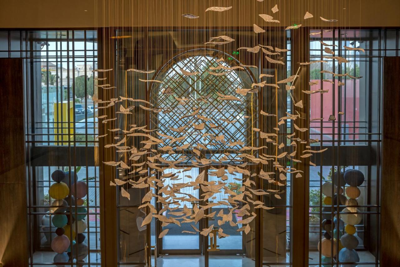 Jareed Hotel Riyadh Exterior photo The sculpture in 2011