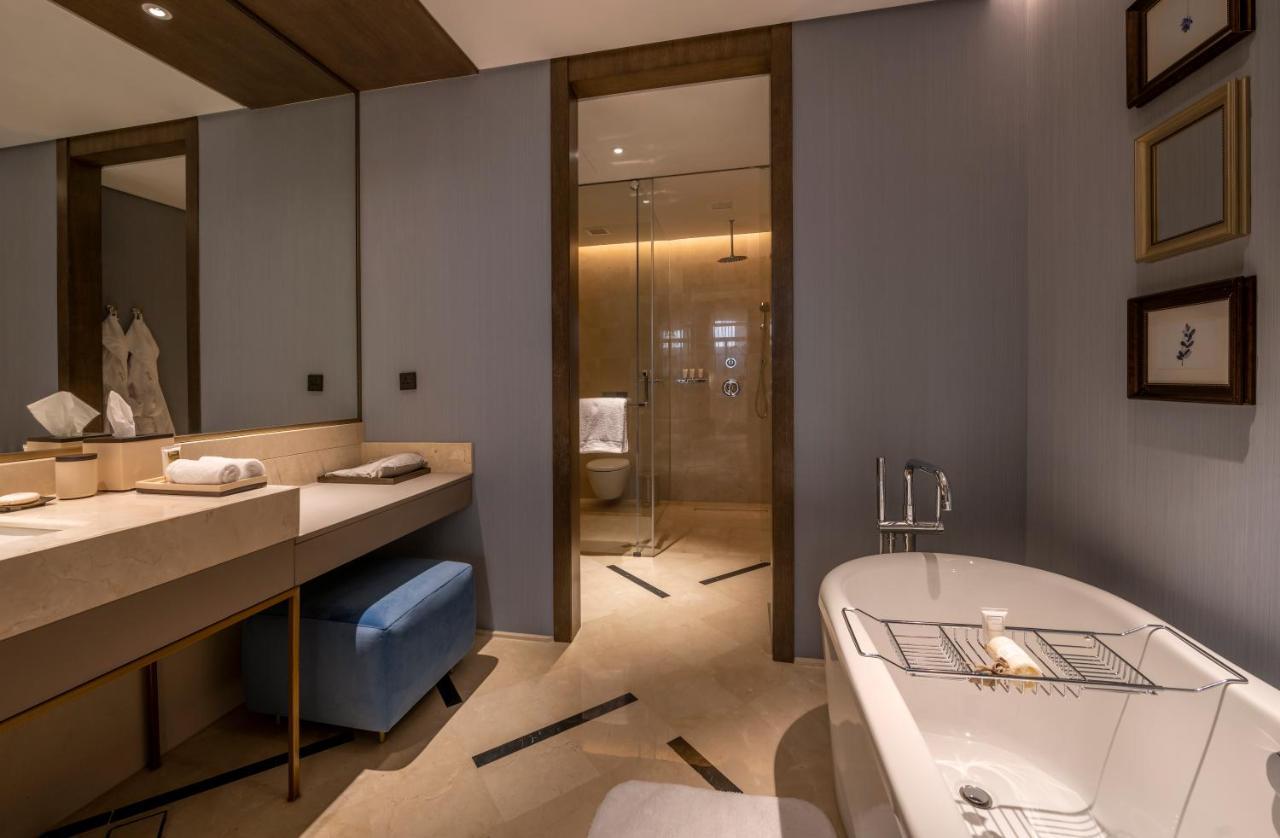 Jareed Hotel Riyadh Exterior photo Bathroom