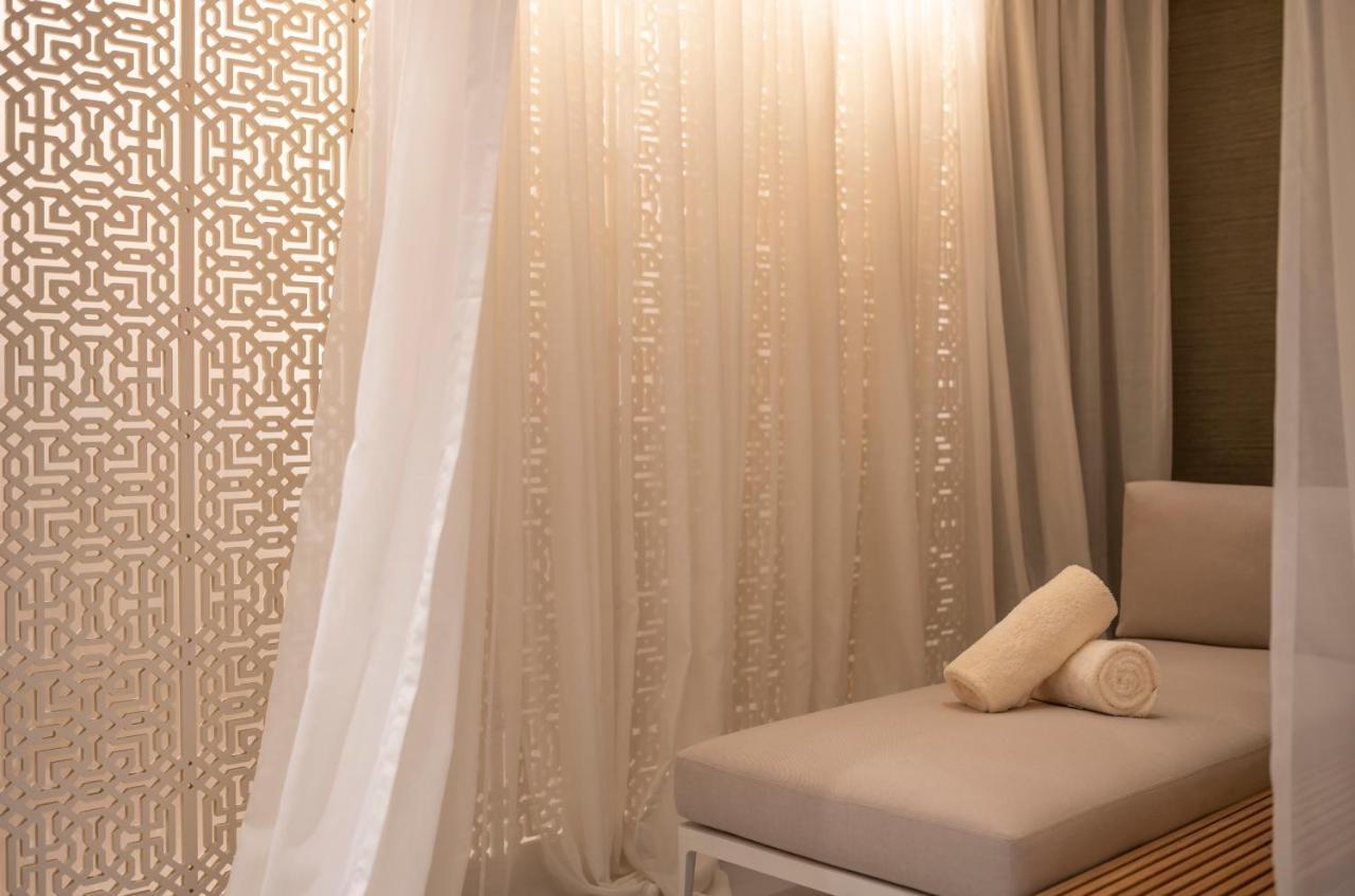 Jareed Hotel Riyadh Exterior photo A treatment room at the spa