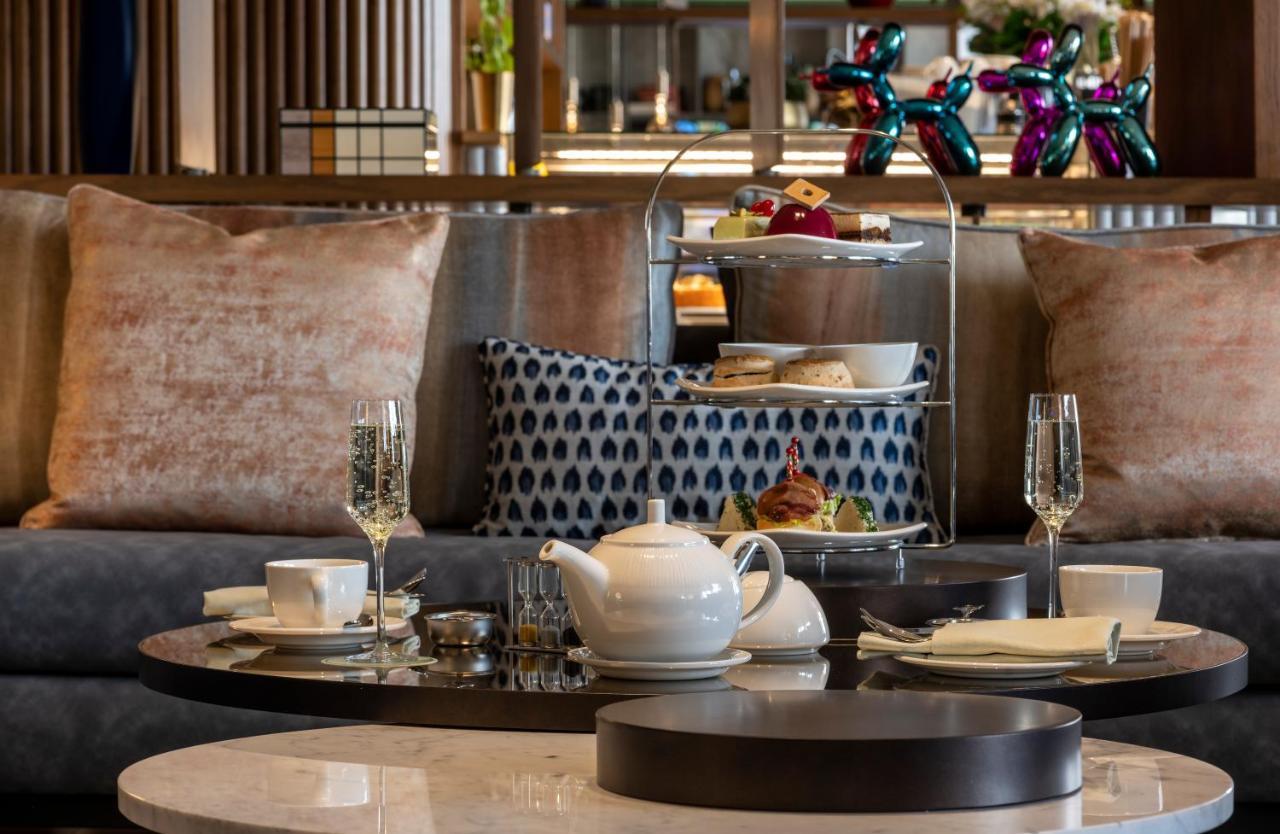 Jareed Hotel Riyadh Exterior photo Afternoon tea at the hotel